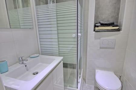 301-studio Au Calme Entierement Renove Appartamento
